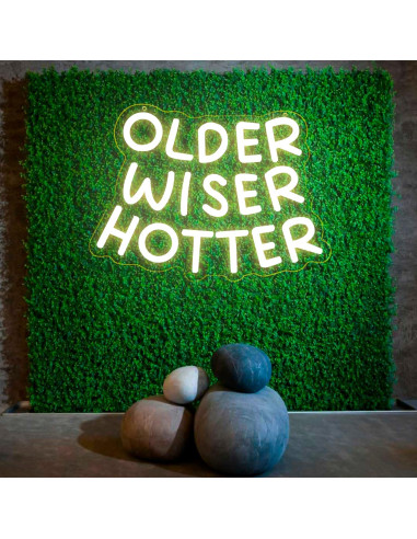 Letrero de Neón LED Regulable SENOVIRA 32x23 cm Cumpleaños