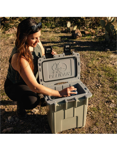 Cooler Pelican Elite 20 Cuartos Blanco/Gris 19 Litros