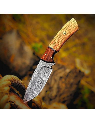 Cuchillo de Caza Damasco Knivio HLXFF3 25.4 cm con Funda