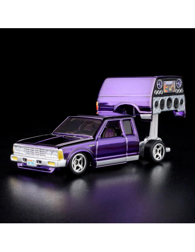 Hot Wheels RLC Nissan 720 King Cab 1986 Púrpura