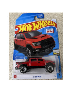 Hot Wheels Ram 1500 2024 Escala 1:64 Metal Mattel