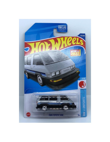 Hot Wheels 2022 Toyota Van 1:64 Die Cast Plata Nuevo