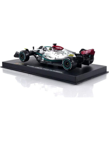 Bburago F1 Mercedes W13 E Performance 1:43 con piloto Hamilton