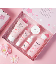Set de Cuidado de la Piel SAKURA Clean & Care 5 Piezas 2