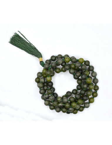 Mala de Oración Jade Verde 108 Cuentas 8 mm Anudado a Mano
