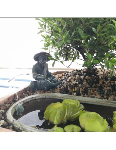 Estatua de Pescador Miniatura Livelyfish 4x4.5cm Decoración Zen