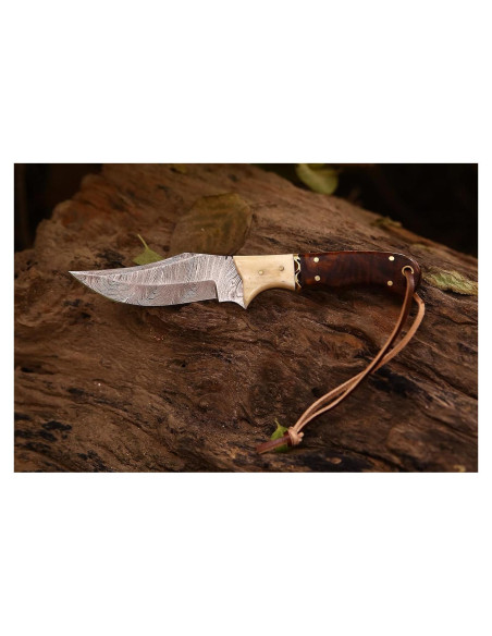 Cuchillo de Caza Damasco Genérico 20.96 cm Mango Hueso y Palisandro