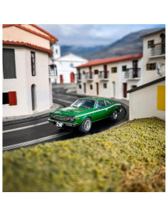 Coche de Slot Scalextric AMC Hornet Verde C4538 19x10cm 2