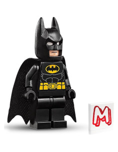 LEGO Super Heroes Batman Minifigura - Traje Negro y Bat-a-rang 2