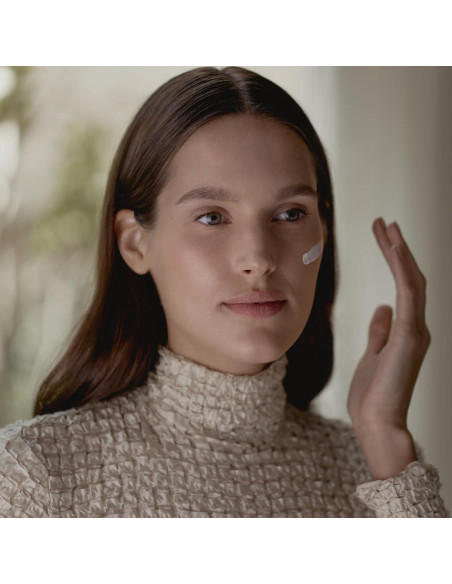 Sisley Hidratante Antienvejecimiento 50 mL - Todo el Día Todo el Año Sisley Hidratante Antienvejecimiento 50 mL - Todo el Día Todo el Año