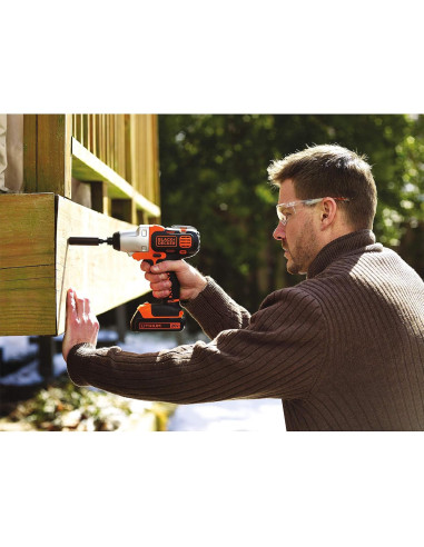 Destornillador de Impacto BLACK+DECKER BDCMTI 12V 3500RPM