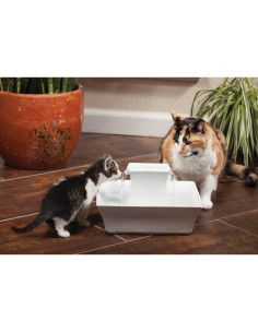 Fuente de Agua Cerámica PetSafe Drinkwell Pagoda 2.07L 2