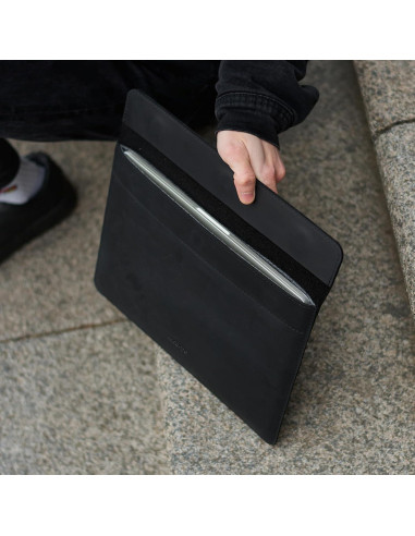 Funda de Cuero Negro para MacBook Air/Pro 13" INCARNE