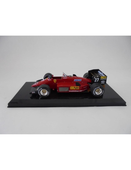 Coche de metal 1/24 OPO 10 Fórmula 1 Ferrari 1985 Coche de metal 1/24 OPO 10 Fórmula 1 Ferrari 1985