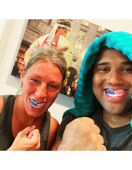 Protector Bucal Deportivo Oral Mart Adulto Bandera Americana