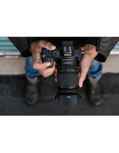 Lente Nikon NIKKOR Z 24-200mm VR para cámaras sin espejo 2