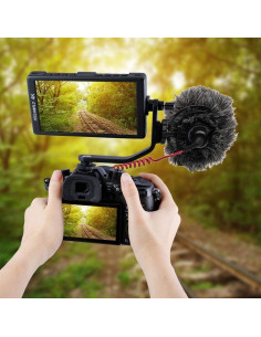 Brazo de Inclinación FEELWORLD F570 para Monitor 5.7" 4K 2