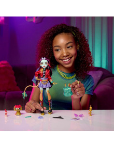 Muñeca Monster High Jinafire Long con Mascota y 7 Accesorios 2