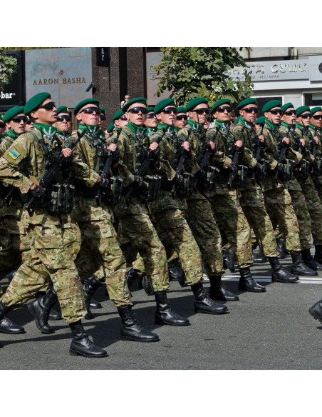 Boina Militar de Lana Nawati para Mujeres - Color Negro Boina Militar de Lana Nawati para Mujeres - Color Negro