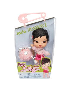 Muñeca Bratz Babyz Runwayz Jade con Atuendo de Moda