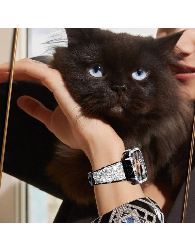 Funda protectora negra para Apple Watch 41mm con diamantes