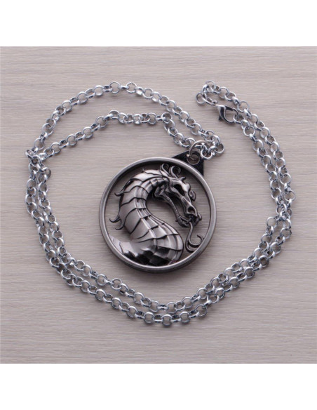 Collar Amuleto Dragón Vintage Mortal Kombat Gris 4.5cm