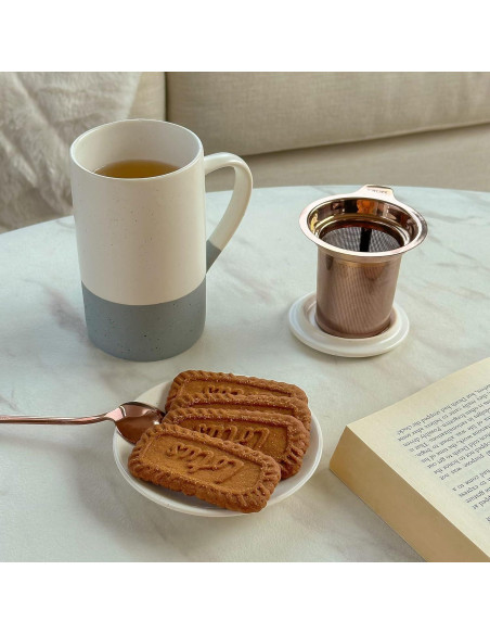 Taza de Té Cerámica Mora con Infusor y Tapa 355 ml Yeso Taza de Té Cerámica Mora con Infusor y Tapa 355 ml Yeso