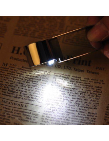 Lupa Beileshi 30x con LED, metálica y óptica, estuche