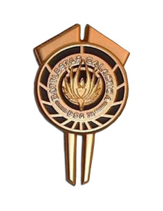 Pin de uniforme dorado Battlestar Galactica - Oficial 2