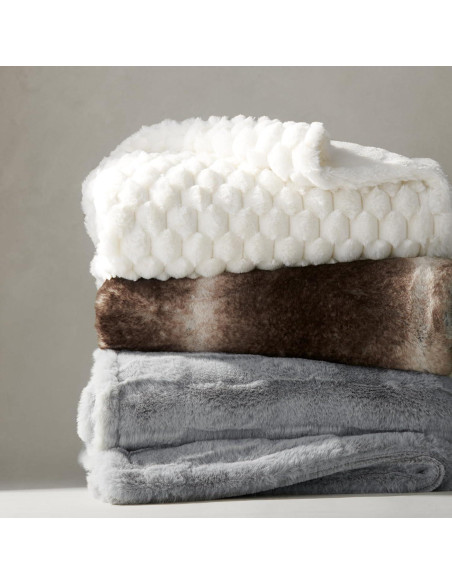 Manta de Piel Sintética Aston & Arden 178x127 cm Marfil Cottontail