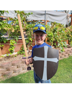Conjunto de 2 Escudos de Madera Hechos a Mano para Niños 2