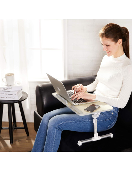Mesa bandeja ajustable Amazon Basics crema para laptop 52cm