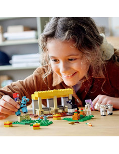 LEGO Minecraft Establo de Caballos 21171 - 241 Piezas 2