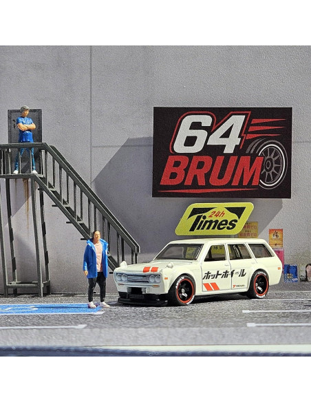 Paquete de 10 Ruedas de Goma 1:64 con Logo - Accesorios Diecast