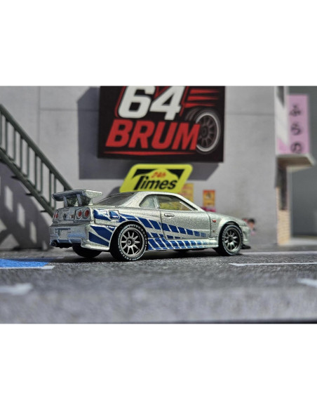 Paquete de 10 Ruedas de Goma 1:64 con Logo - Accesorios Diecast