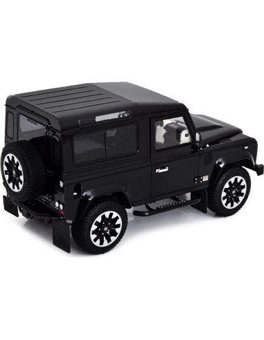 Auto a Escala 1/18 LCD Models Defender 90 V8 2018