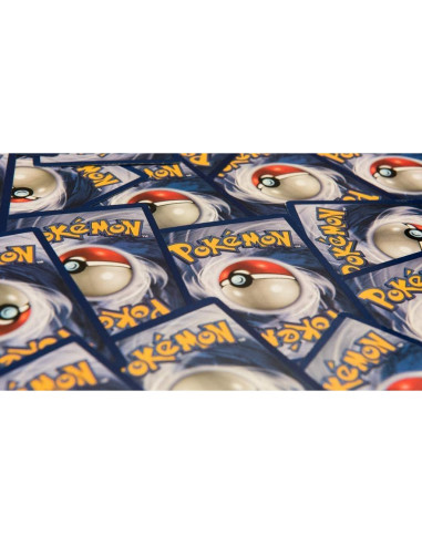Lote de 150 cartas Pokémon variadas + lata coleccionista