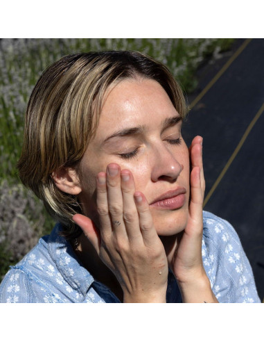 Suero Facial Calmante Rosa Mosqueta Evanhealy 13.61g