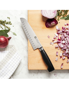 Cuchillo Santoku ZWILLING Four Star 18 cm Borde Hueco Negro 2