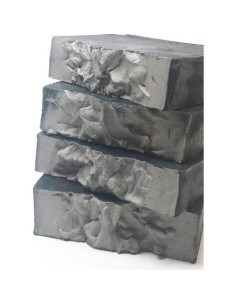 Jabón Natural de Carbón Activado y Arcilla Bentonita 155g - Nature Skin Shop 2