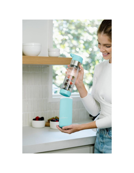 Botella de Agua Infusora de Frutas Infusion Pro 24 oz Botella de Agua Infusora de Frutas Infusion Pro 24 oz