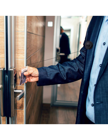 2 Reels de Insignia Retráctiles Koorito con Clip Giratorio Negro