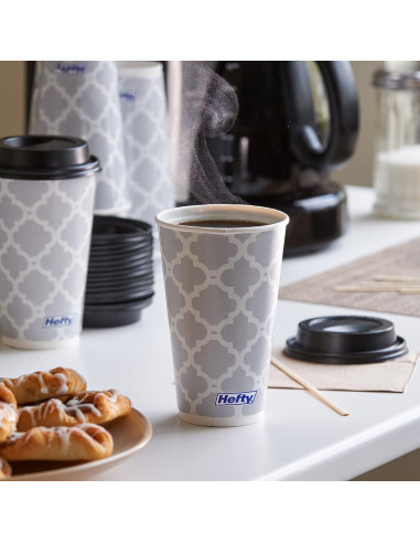Tazas de papel desechables Hefty 16 oz con tapas - 20 unidades