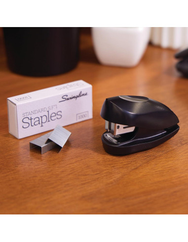 Grapadora Mini Swingline Tot Negra, 12 Hojas, 1000 Grapas