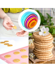 Juego de Cortadores de Galletas Redondos Yuntop - 6 Piezas de Plástico 2