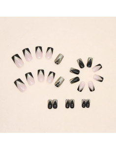 Uñas Falsas Cuadradas Medianas TBRZTR Brillantes Doradas 2