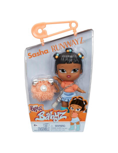 Muñeca Bratz Babyz Runwayz Sasha con Atuendo y Accesorios