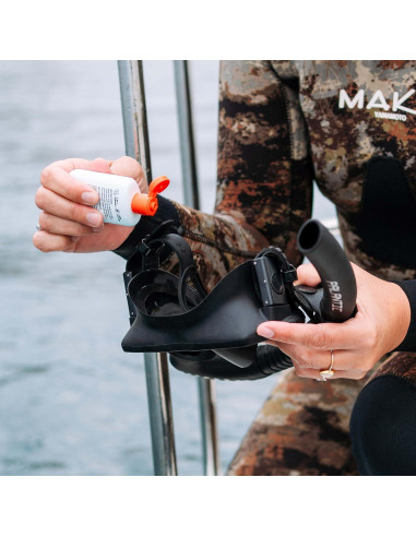 GEAR AID Sea Drops Antivaho y Limpiador 35.4 ml