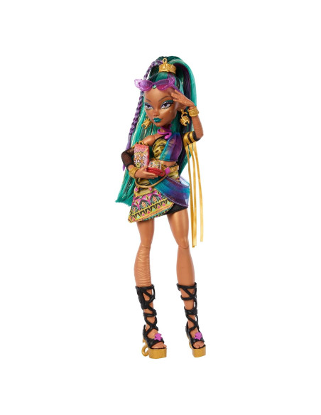 Muñeca Nefera De Nile Monster High con 7 Accesorios y Mascota