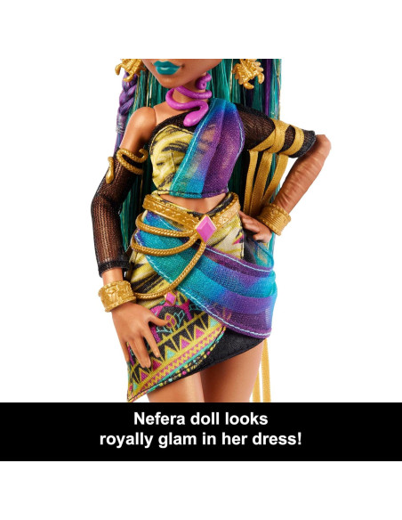 Muñeca Nefera De Nile Monster High con 7 Accesorios y Mascota